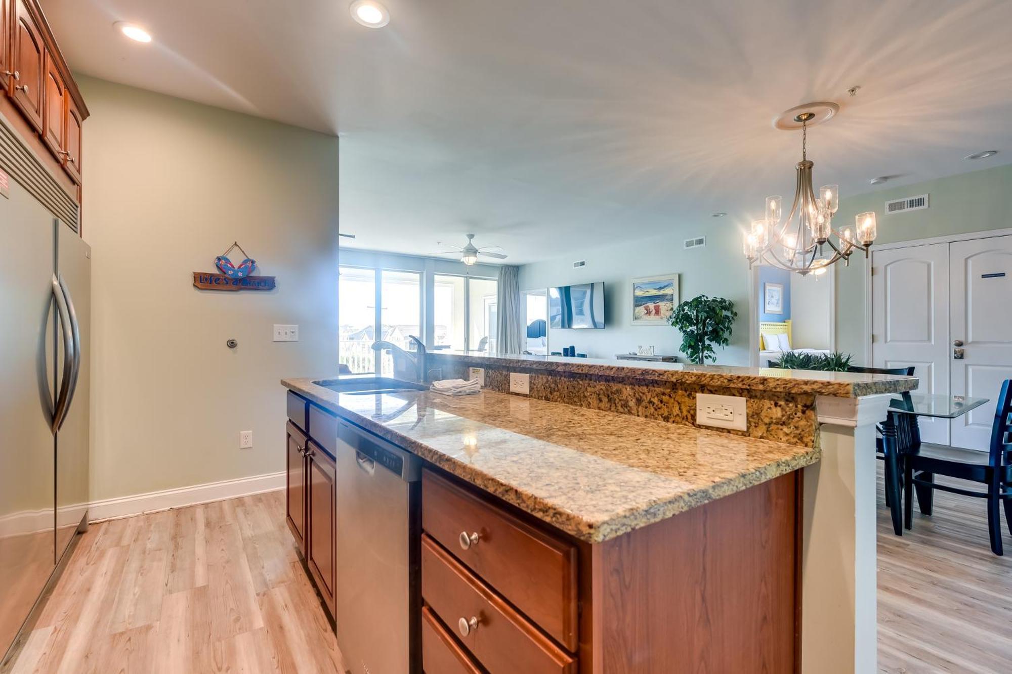 Roomy North Myrtle Beach Condo, Walk To Beach 外观 照片